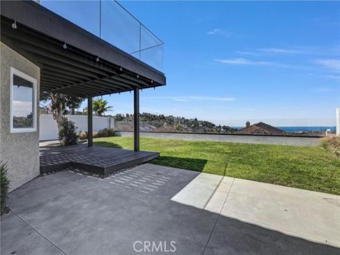 27  Burriana  , San Clemente, CA