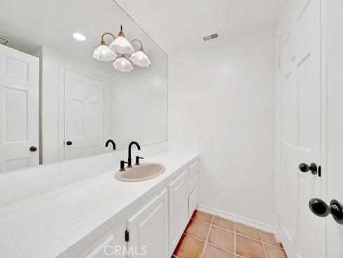 257  Avenida Lobeiro  D , San Clemente, CA