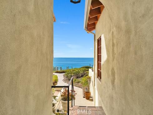 257  Avenida Lobeiro  D , San Clemente, CA
