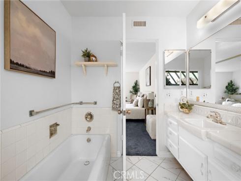 408  Camino San Clemente  , San Clemente, CA