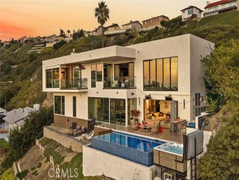 606 E Avenida San Juan  , San Clemente, CA