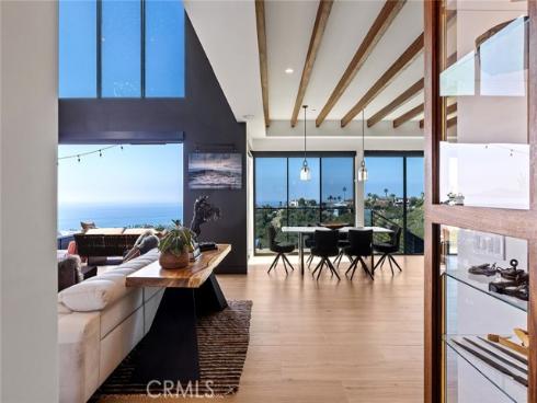 606 E Avenida San Juan  , San Clemente, CA