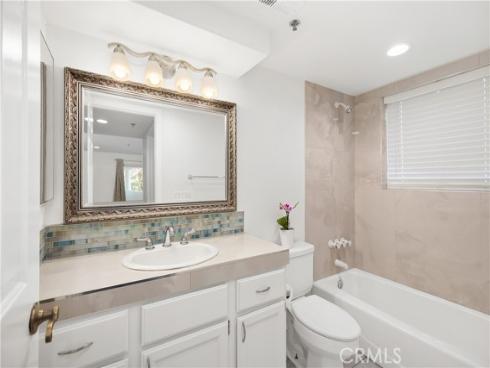 206  Avenida Montalvo  8 , San Clemente, CA