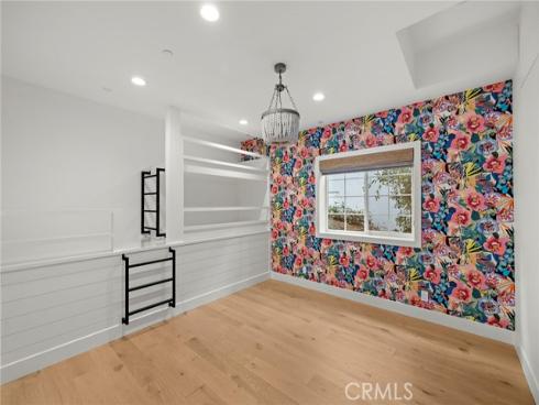 173 W Avenida Junipero , San Clemente, CA