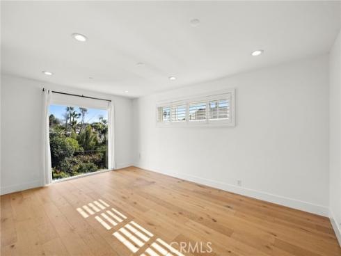 173 W Avenida Junipero , San Clemente, CA