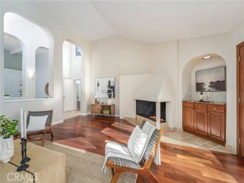 527  Avenida Buenos Aires  , San Clemente, CA