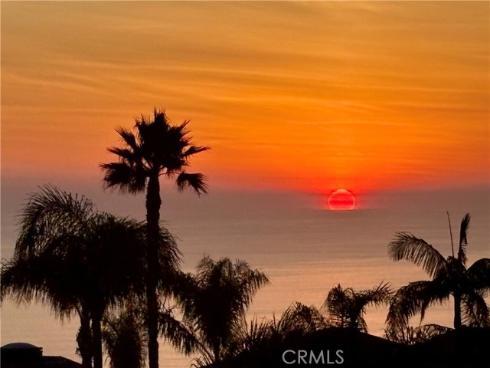 527  Avenida Buenos Aires  , San Clemente, CA