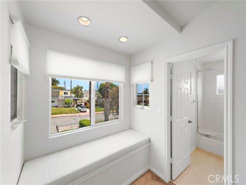 118 W Avenida Santiago  , San Clemente, CA