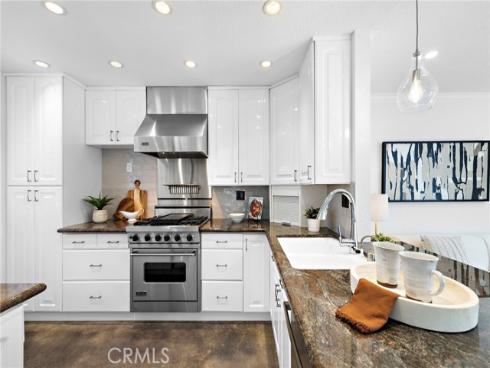 70  Calle Sol  73 , San Clemente, CA
