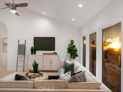 703 Avenida Presidio , San Clemente, CA