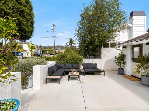 147 W Avenida Cornelio , San Clemente, CA