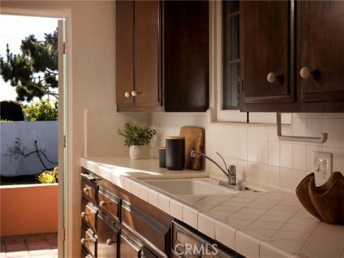 212 W Avenida Valencia , San Clemente, CA