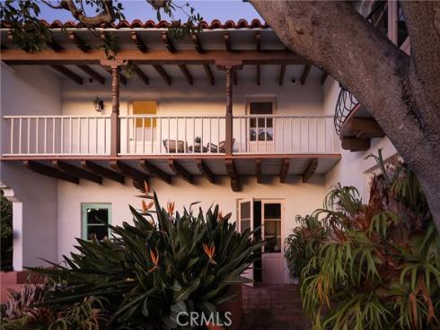 212 W Avenida Valencia , San Clemente, CA