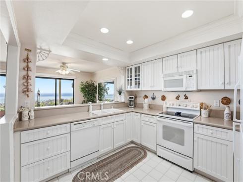 102  Calle Patricia #c  , San Clemente, CA