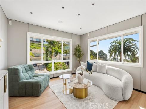 525 E Avenida San Juan  , San Clemente, CA