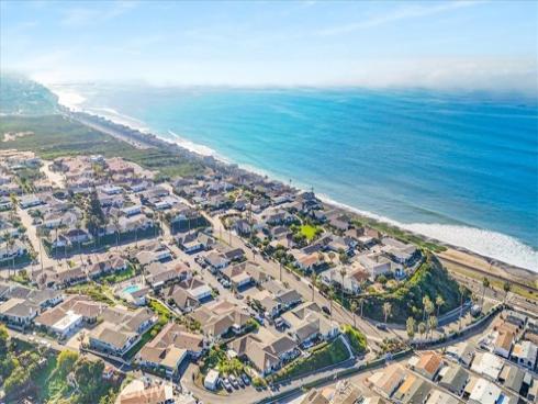 356  Camino San Clemente  , San Clemente, CA