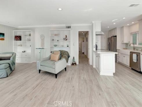 410  Camino San Clemente  , San Clemente, CA