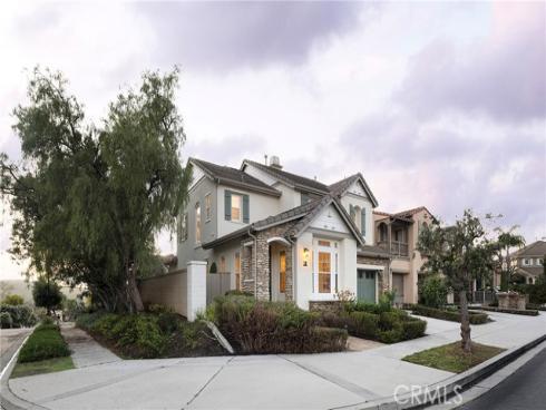 18  Via Canero  , San Clemente, CA