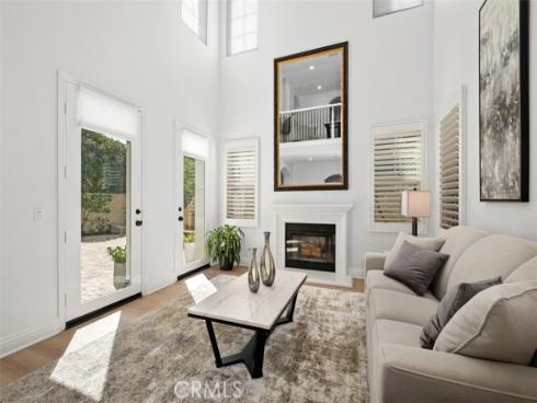 25  Via Nerisa  , San Clemente, CA