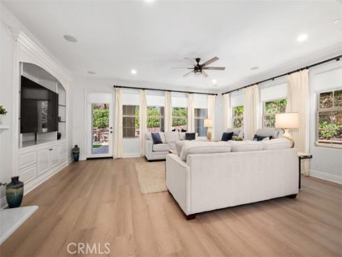 25  Via Nerisa  , San Clemente, CA