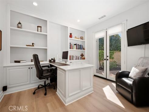 25  Via Nerisa  , San Clemente, CA