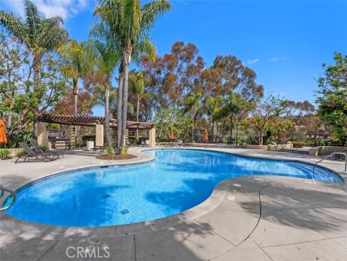 25  Via Nerisa  , San Clemente, CA