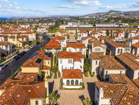 124  Via Galicia  , San Clemente, CA