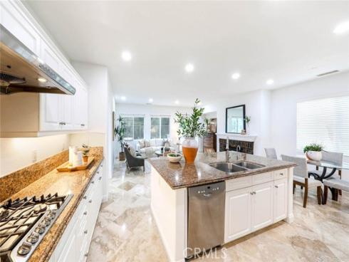 22  Via Paquete  , San Clemente, CA