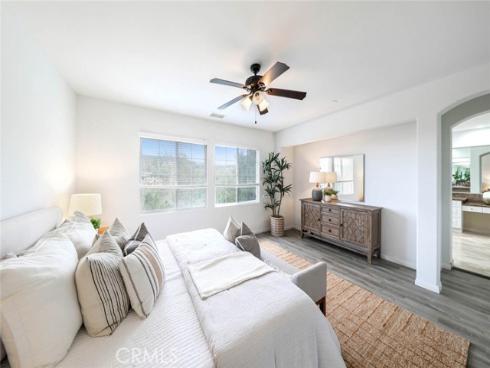 22  Via Paquete  , San Clemente, CA