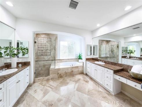 22  Via Paquete  , San Clemente, CA