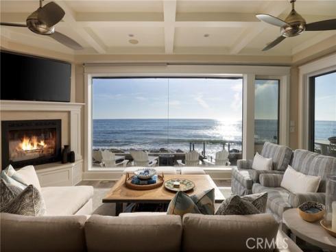 1880 N. El Camino Real 23