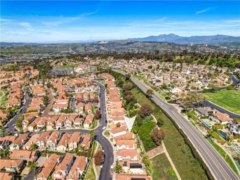 19  Finca  , San Clemente, CA