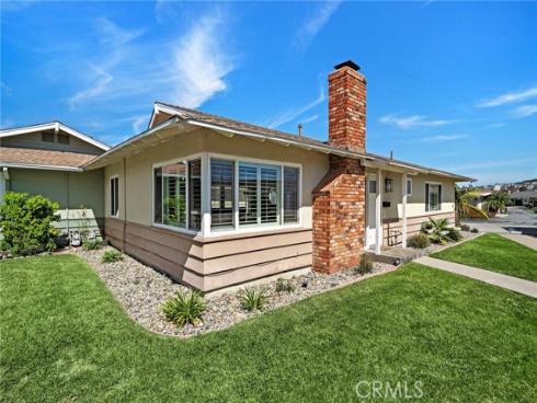 213  Monte Vista  , San Clemente, CA