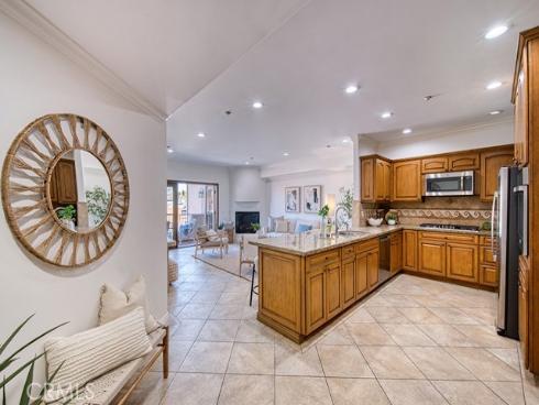 1520  N. El Camino Real  11 , San Clemente, CA