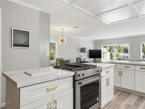 74  Mira Adelante  , San Clemente, CA