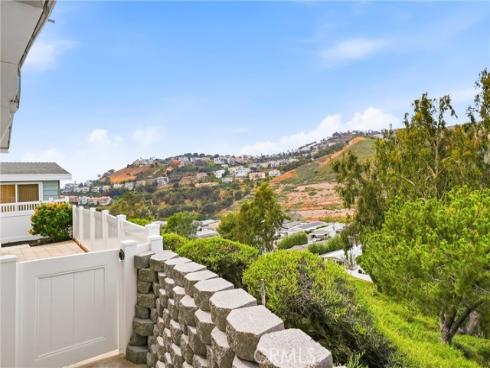 74  Mira Adelante  , San Clemente, CA
