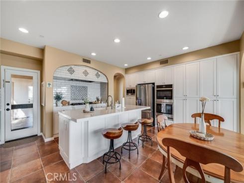 18  Calle Anacapa  , San Clemente, CA