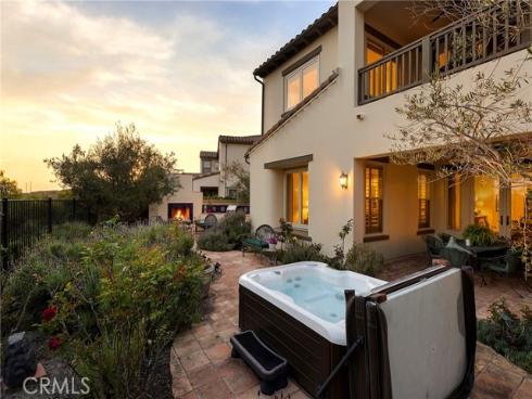 19  Calle Estilo Nuevo  , San Clemente, CA