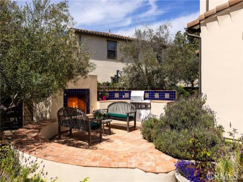 19  Calle Estilo Nuevo  , San Clemente, CA