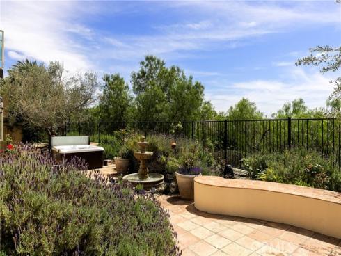 19  Calle Estilo Nuevo  , San Clemente, CA