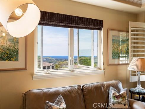 19  Calle Estilo Nuevo  , San Clemente, CA