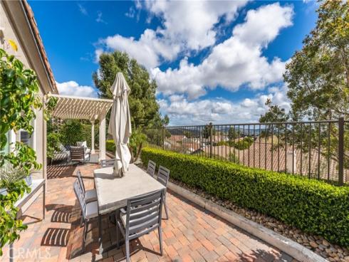 10  Camino Botero  , San Clemente, CA