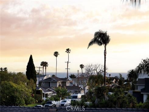 130 W Avenida San Antonio  , San Clemente, CA