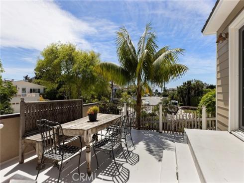 130 W Avenida San Antonio  , San Clemente, CA