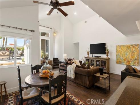 130 W Avenida San Antonio  , San Clemente, CA