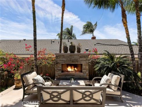 130 W Avenida San Antonio  , San Clemente, CA