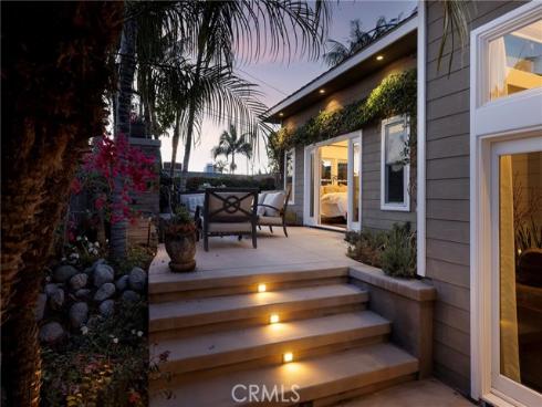 130 W Avenida San Antonio  , San Clemente, CA