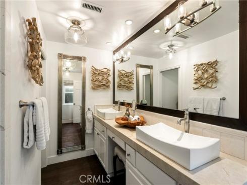 130 W Avenida San Antonio  , San Clemente, CA