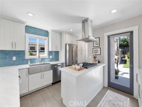114  Esplanade  , San Clemente, CA