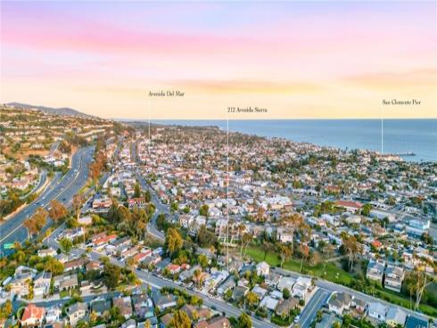 212  Avenida Sierra  , San Clemente, CA